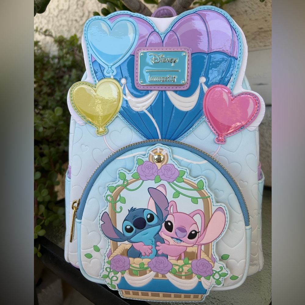 Loungefly Disney Lilo and Stitch Angel & Stitch Hot air Ballon Exclusive!!
